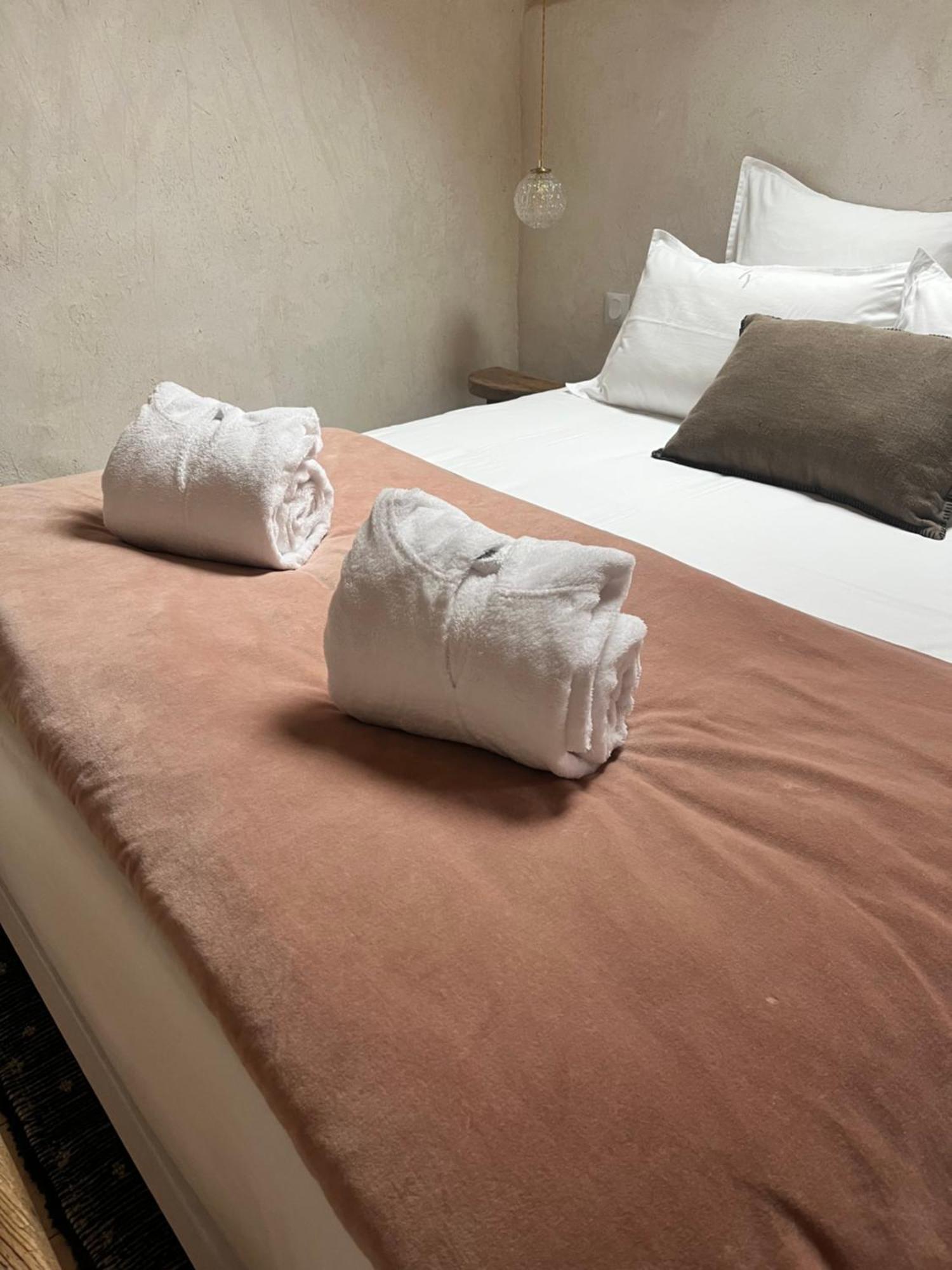 Domaine Du Tertre Ychot Hotell Dol-de-Bretagne Eksteriør bilde