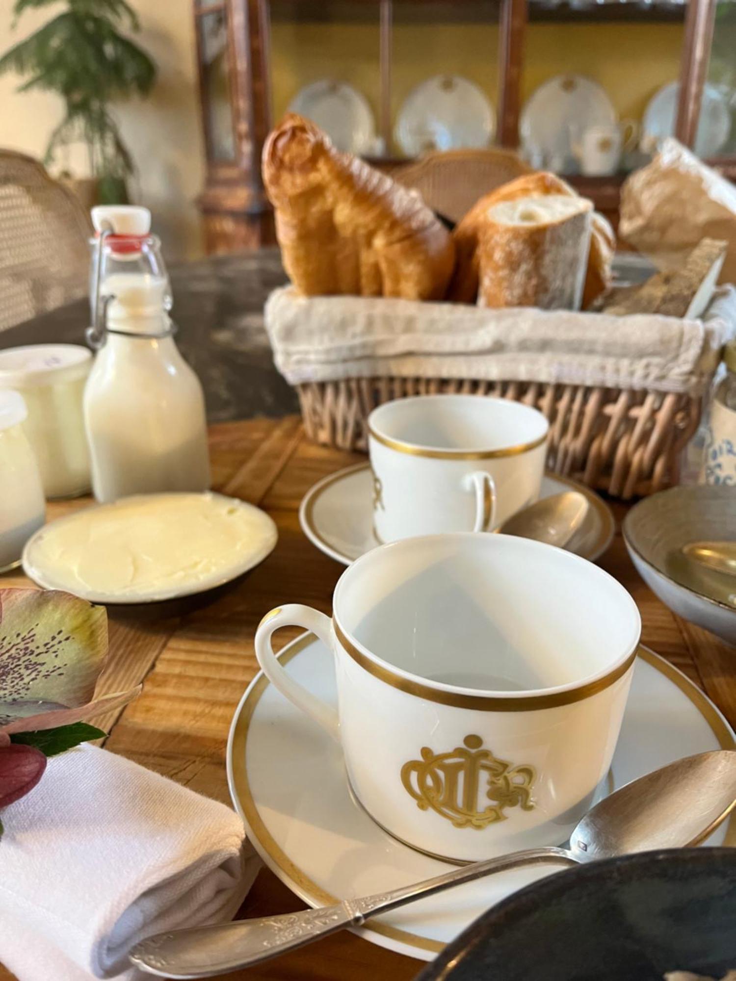 Domaine Du Tertre Ychot Hotell Dol-de-Bretagne Eksteriør bilde